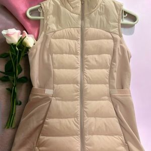 Lululemon down for it all vest